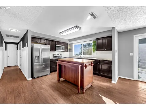 2208 SE 134th Avenue Vancouver WA 98683