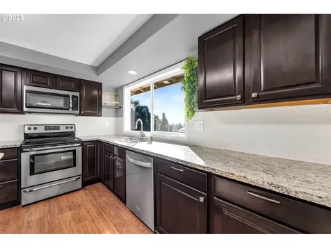 2208 SE 134th Avenue Vancouver WA 98683