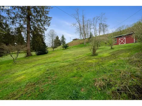 985 Hollyridge Drive Tillamook OR 97141