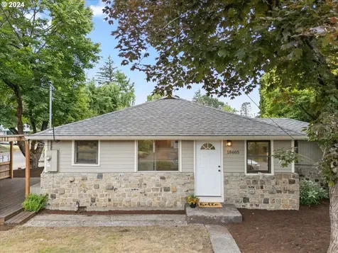 18605 Ne Everett Court Portland OR 97230