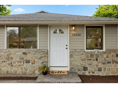 18605 Ne Everett Court Portland OR 97230