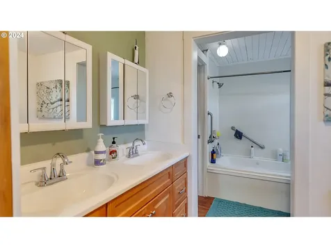 23875 Sw Farmington Road Beaverton OR 97007