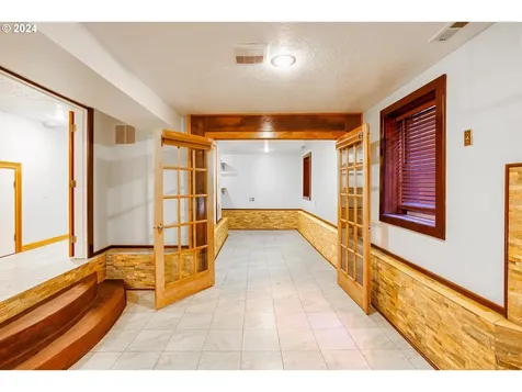 3950 NE Garfield Avenue Portland OR 97212