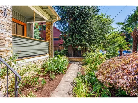 3950 NE Garfield Avenue Portland OR 97212