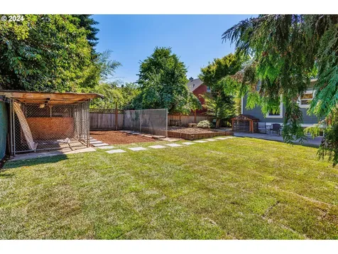 3950 NE Garfield Avenue Portland OR 97212