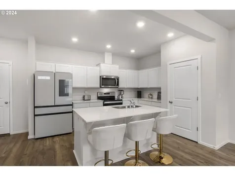 11757 NE 28th Street Vancouver WA 98684