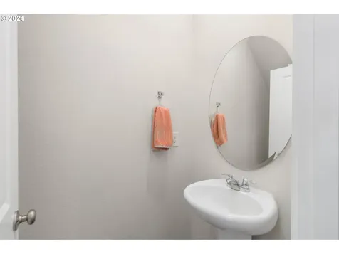 11757 NE 28th Street Vancouver WA 98684