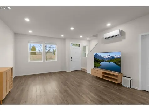 11757 NE 28th Street Vancouver WA 98684