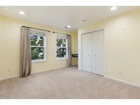 3146 Nw Spencer Street Portland OR 97229