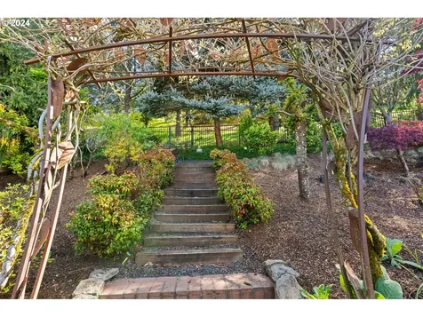 3146 Nw Spencer Street Portland OR 97229