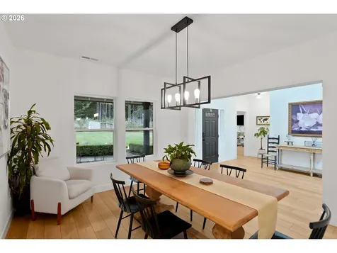 19724 Desantis Lane SE Silverton OR 97381