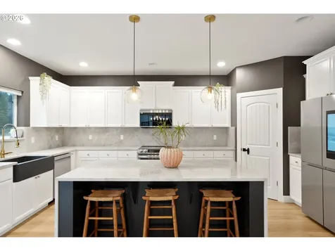 19724 Desantis Lane SE Silverton OR 97381