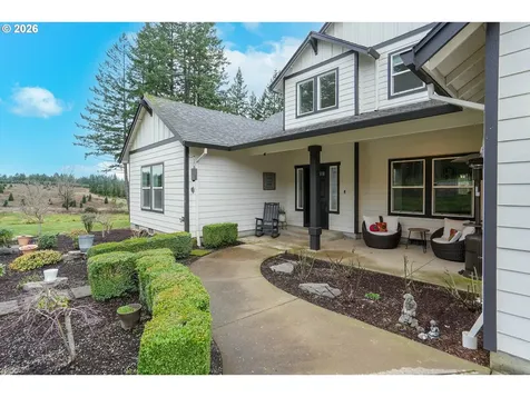 19724 Desantis Lane SE Silverton OR 97381