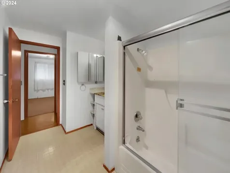 57205 Gladewood Road Coquille OR 97423