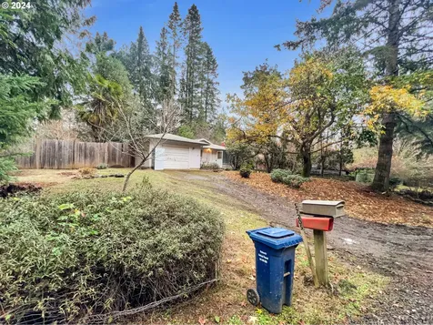 57205 Gladewood Road Coquille OR 97423