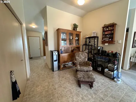 1397 Ne Lisa Way Myrtle Creek OR 97457