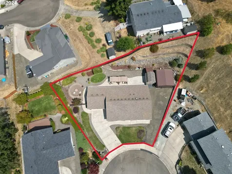 1397 Ne Lisa Way Myrtle Creek OR 97457