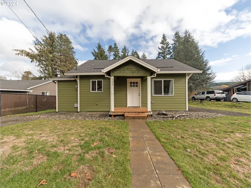 724 Spencer Avenue Vernonia OR 97064