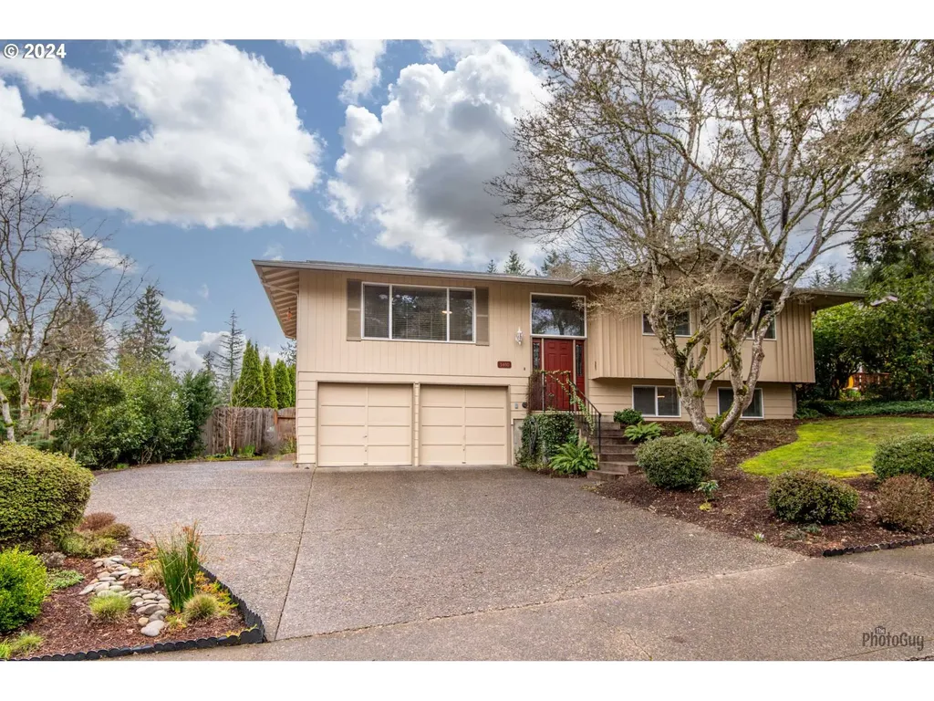 3480 Chaucer Way Eugene OR 97405