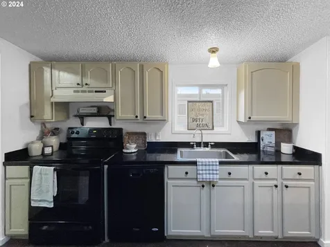 440 S 6th Street Toledo WA 98591