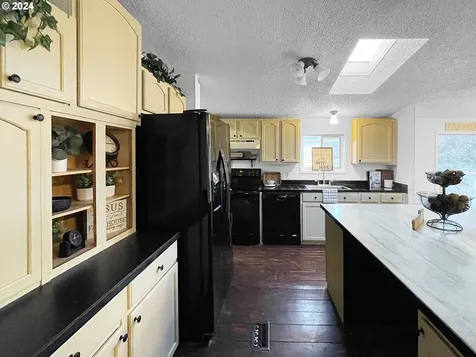 440 S 6th Street Toledo WA 98591
