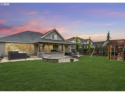 14007 Ne 52nd Avenue Vancouver WA 98686