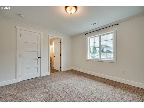 424 Washington Street Woodland WA 98674
