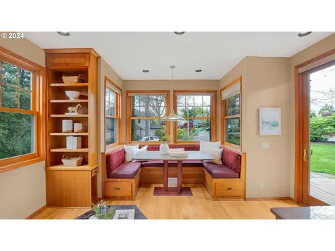 11603 Sw Vacuna Court Portland OR 97219