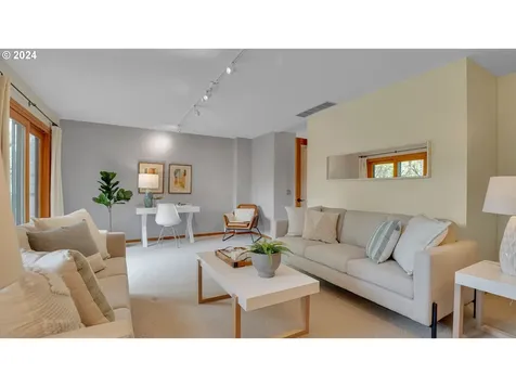 11603 Sw Vacuna Court Portland OR 97219
