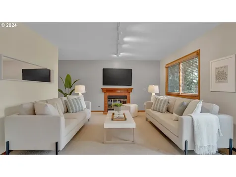 11603 Sw Vacuna Court Portland OR 97219