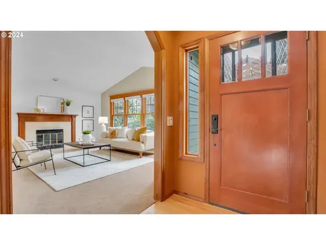 11603 Sw Vacuna Court Portland OR 97219