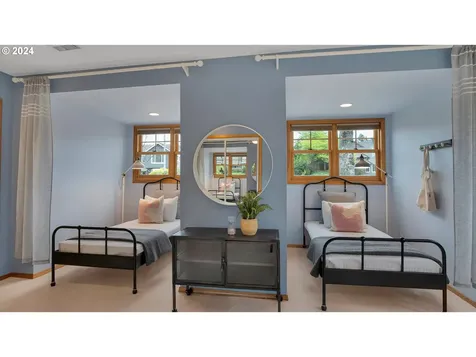 11603 Sw Vacuna Court Portland OR 97219