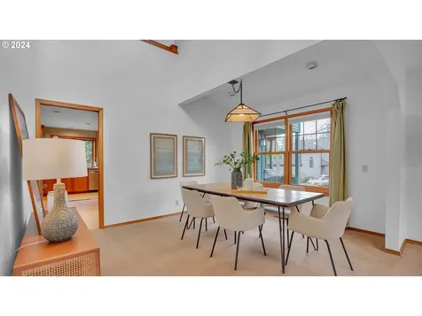 11603 Sw Vacuna Court Portland OR 97219