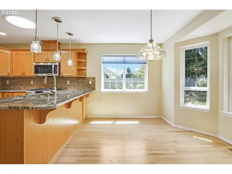 1130 Enstad Lane Silverton OR 97381
