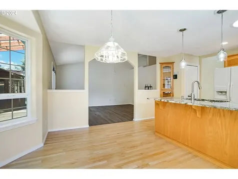1130 Enstad Lane Silverton OR 97381