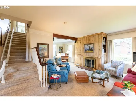 3465 Avalon Drive Hood River OR 97031