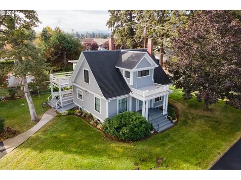 3465 Avalon Drive Hood River OR 97031