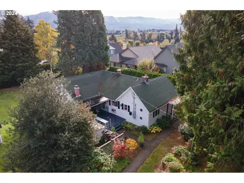 3465 Avalon Drive Hood River OR 97031