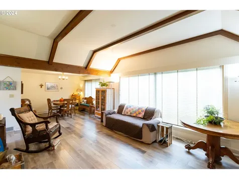 3465 Avalon Drive Hood River OR 97031