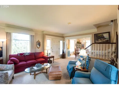 3465 Avalon Drive Hood River OR 97031