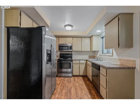 2208 NE 109th Court Vancouver WA 98684