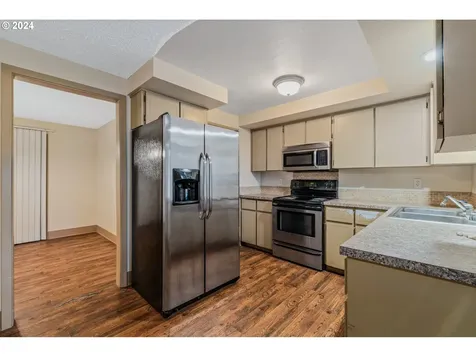 2208 NE 109th Court Vancouver WA 98684