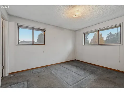 2208 NE 109th Court Vancouver WA 98684