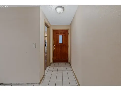 2208 NE 109th Court Vancouver WA 98684