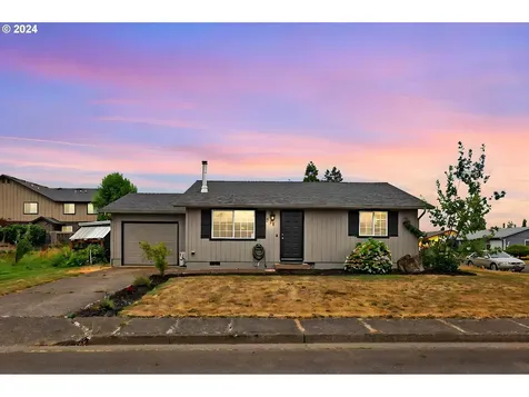 311 W F Street Creswell OR 97426