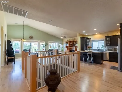 944 W Y Street Washougal WA 98671