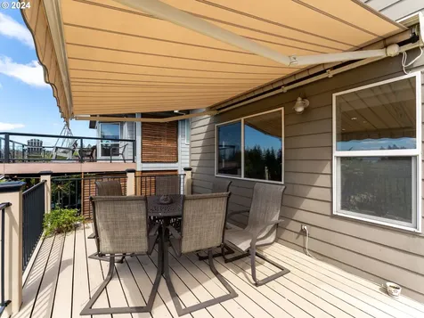 944 W Y Street Washougal WA 98671