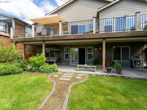 944 W Y Street Washougal WA 98671
