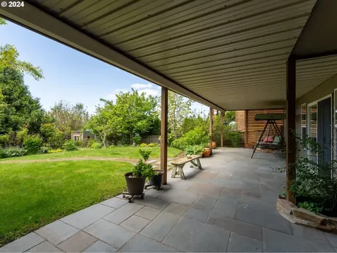 944 W Y Street Washougal WA 98671