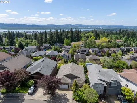 944 W Y Street Washougal WA 98671